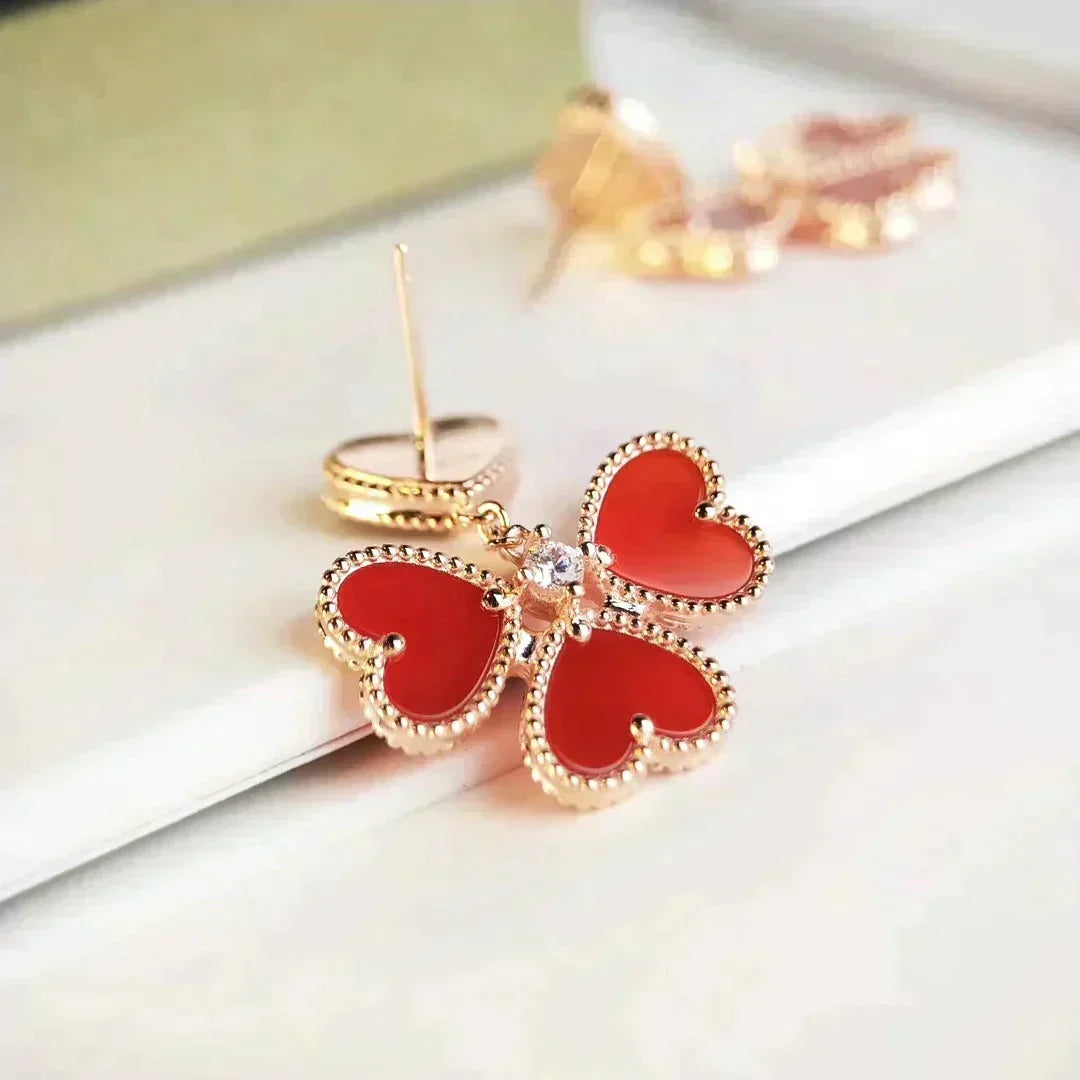{
"Bling Jewelrys ": "Bling Jewelry ",
"SWEET CLOVER CARNELIAN EARRINGS": "SÜSSES KLEEBLATT KARNEOL OHRRINGE"
}