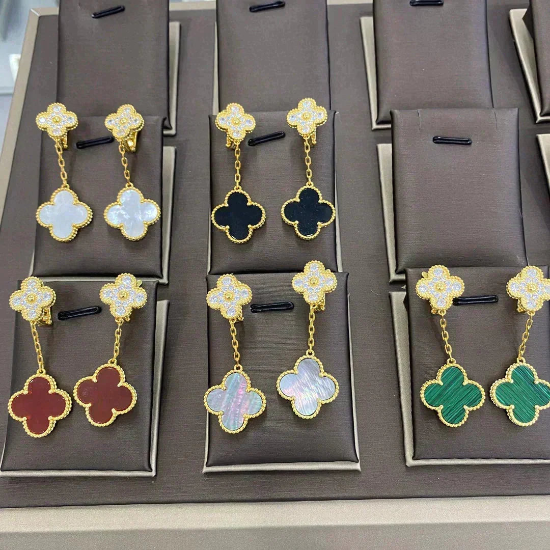 {
"Bling Jewelrys ": "Bling Jewelrys ",
"CLOVER 2 MOTIFS DIAMOND EARRINGS (MULTIPLE CHOICES?¡ä": "KLEEBLATT 2 MOTIVE DIAMANT-OHRRINGE (MEHRERE OPTIONEN)"
}