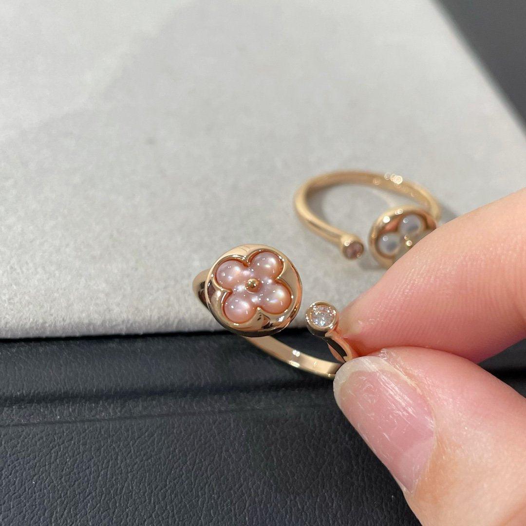 {
"Bling Jewelrys ": "ブリングジュエリー",
"SUN 1 DIAMOND PINK MOP RING": "サン 1ダイヤモンド ピンクマザーオブパール リング"
}