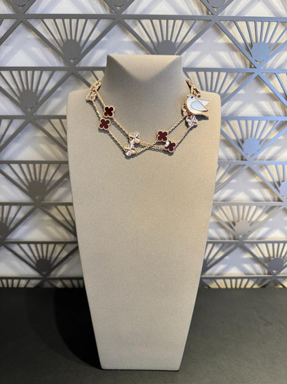 {
  "Bling Jewelrys": "Bling Jewelrys",
  "CLOVER 20 MOTIFS LASER CARNELIAN NECKLACE": "KLEEBLATT 20 MOTIVE LASER KARNEOL HALSKETTE"
}