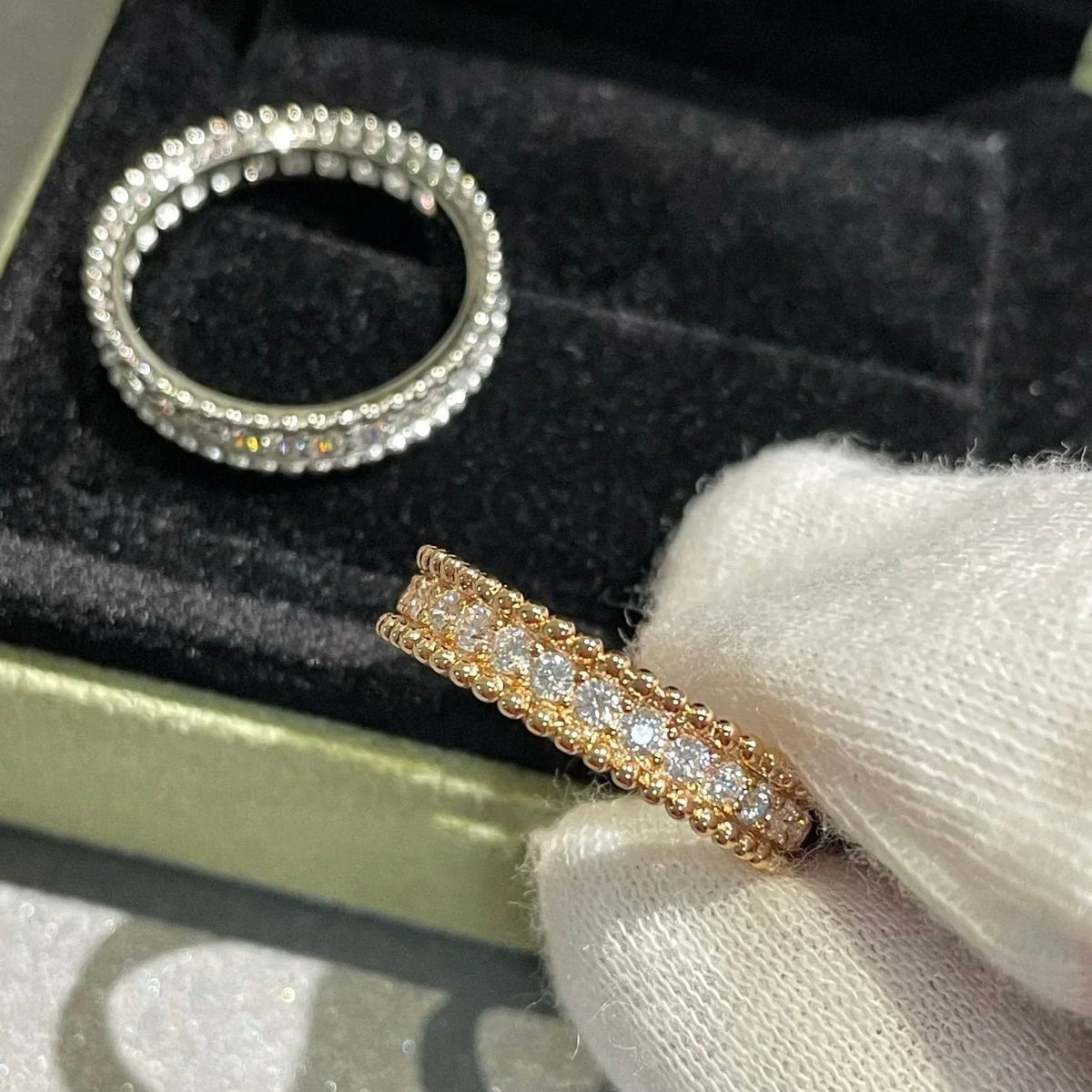 {
  "Bling Jewelrys": "Bling Jewelry",
  "PERLEE DIAMOND ROSE GOLD RING": "PERLEE DIAMANT RING IN ROSÉGOLD"
}