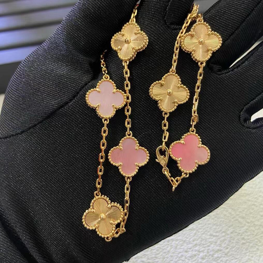 [Bling Jewelrys] KLEEBLATT 10 MOTIVE LASER PINK PERLMUTT HALSKETTE