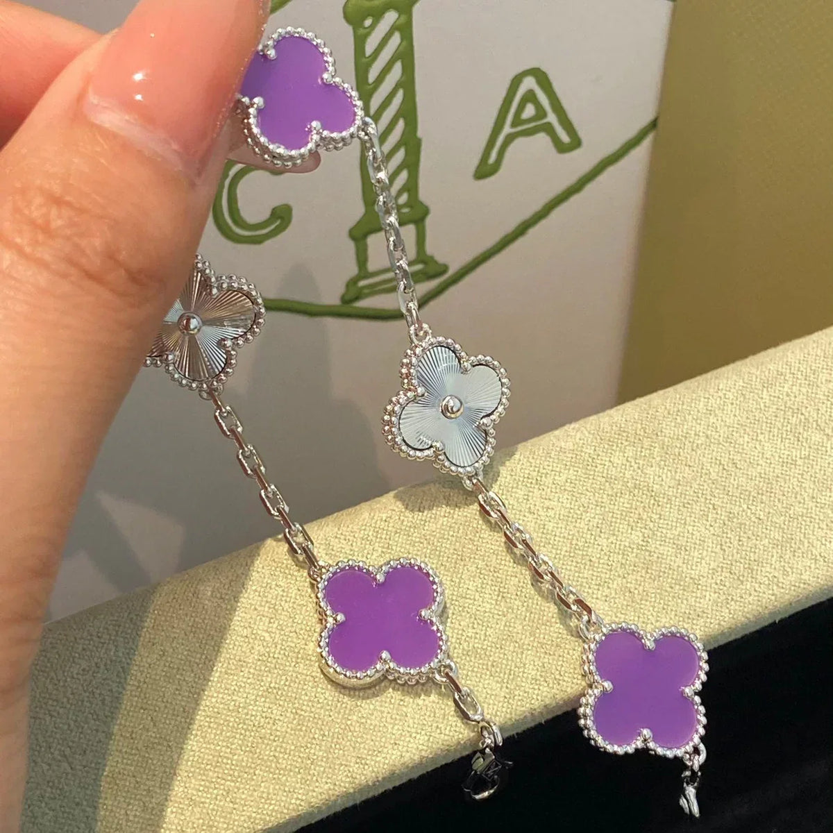 [Bling Jewelrys ] CLOVER 5 MOTIF VIOLET BRACELET COLLECTION