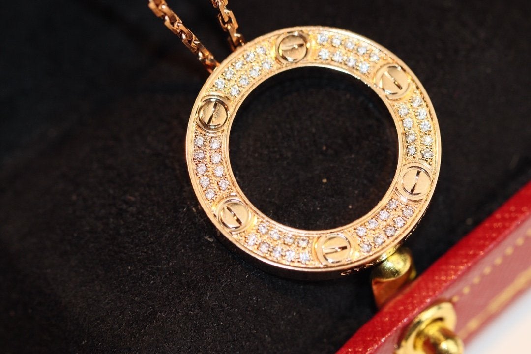 {
  "Bling Jewelrys": "ブリング・ジュエリー",
  "LOVE NECKLACE ADJUSTABLE ROSE GOLD": "LOVEネックレス アジャスタブル ローズゴールド"
}