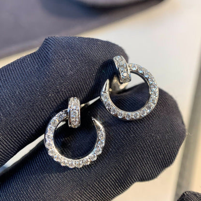 {
"Bling Jewelrys ": "ブリングジュエリー",
"JUSTE EARRINGS SILVER DIAMONDS": "ジュスト イヤリング シルバー ダイヤモンド"
}
