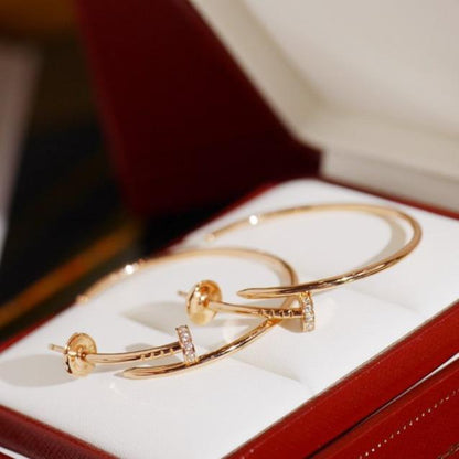 {
  "[Bling Jewelrys ]JUSTE EARRINGS DIAMONDS 1.8MM": "[ブリングジュエリー] JUSTE ダイヤモンドピアス 1.8mm"
}