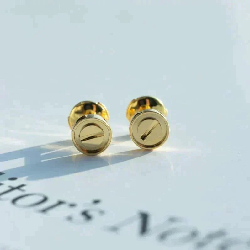 {
  "Bling Jewelrys": "Bling Jewelry",
  "LOVE EARRINGS GOLD 10MM": "LIEBES-OHRRINGE GOLD 10MM"
}