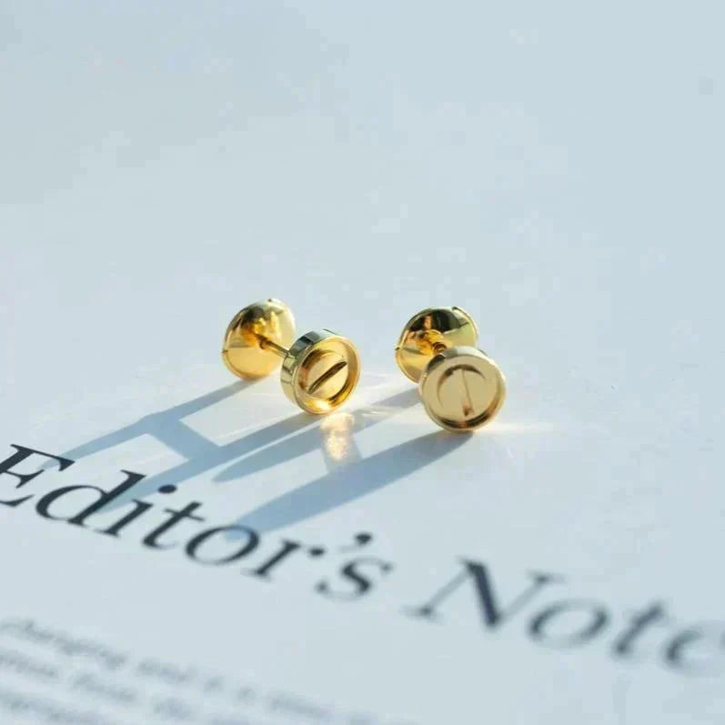 {
  "Bling Jewelrys": "Bling Jewelry",
  "LOVE EARRINGS GOLD 10MM": "LIEBES-OHRRINGE GOLD 10MM"
}