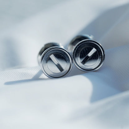 {"[Bling Jewelrys ]LOVE EARRINGS SILVER 10MM": "[ブリングジュエリー] ラブ ピアス シルバー 10mm"}