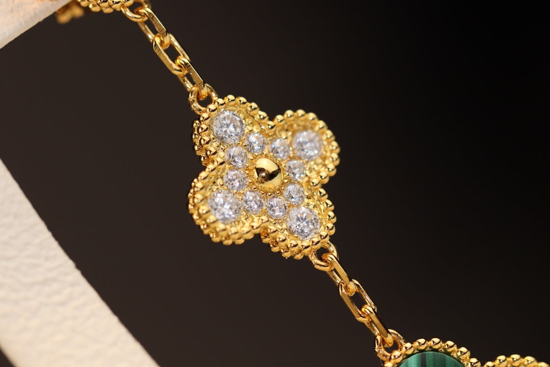 [Bling Jewelrys] KLEEBATT-OHRRINGE GOLD MALACHIT DIAMANT 3 MOTIVE