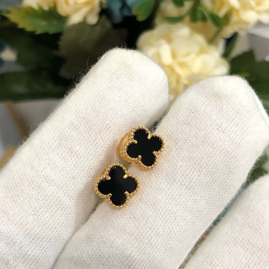 [Bling Jewelrys ]CLOVER MINI GOLD EARRINGS