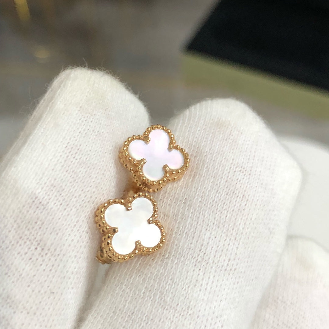 [Bling Jewelrys ]CLOVER MINI GOLD EARRINGS