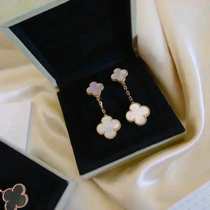 [Bling Jewelrys ]CLOVER 2 MOTIF WHITE MOP EARRINGS
