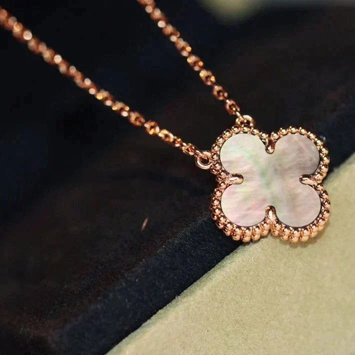 {
"Bling Jewelrys ": "Bling Jewelry ",
"CLOVER 15MM  GRAY MOTHER OF PEARL NECKLACE": "KLEEBLATT 15MM GRAUE PERLMUTTKETTE"
}