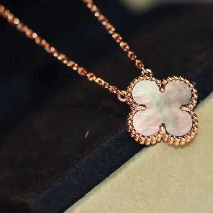 {
"Bling Jewelrys ": "Bling Jewelry ",
"CLOVER 15MM  GRAY MOTHER OF PEARL NECKLACE": "KLEEBLATT 15MM GRAUE PERLMUTTKETTE"
}