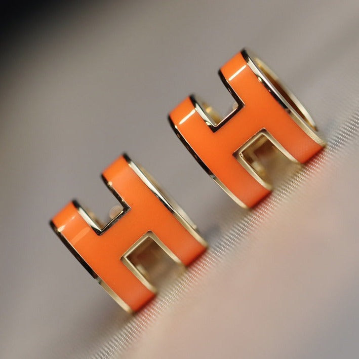{
  "Bling Jewelrys": "ブリング・ジュエリー",
  "MINI POP H EARRINGS ORANGE": "ミニ ポップ H ピアス オレンジ"
}