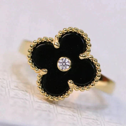 [Bling Jewelrys ]CLOVER ONYX RING GOLD DIAMOND