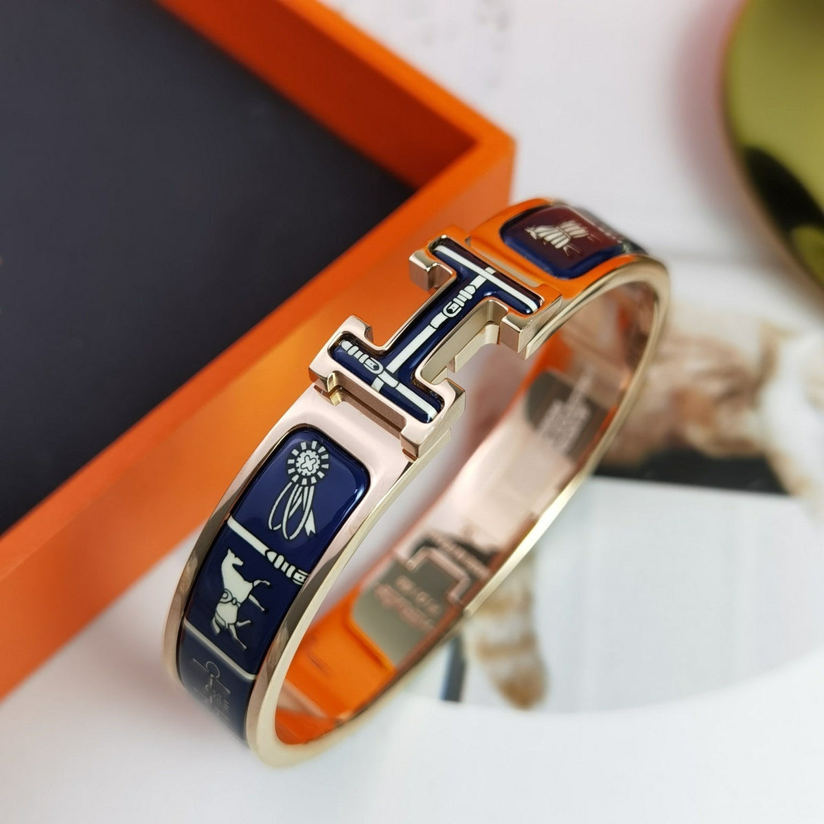 [Bling Jewelrys ]H COUVERTURES DARK BLUE BRACELET