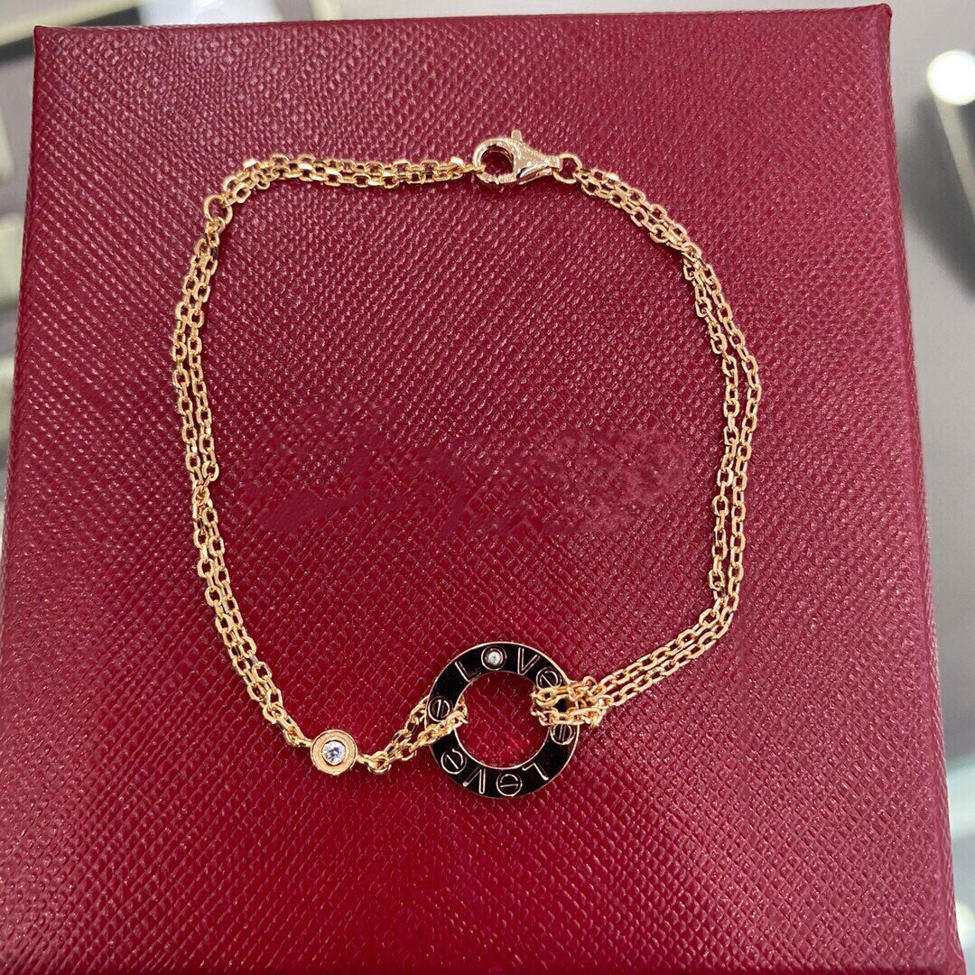 {
  "Bling Jewelrys": "Bling Jewelrys",
  "LOVE BRACELET 2 DIAMOND": "LIEBESARMBAND 2 DIAMANTEN"
}