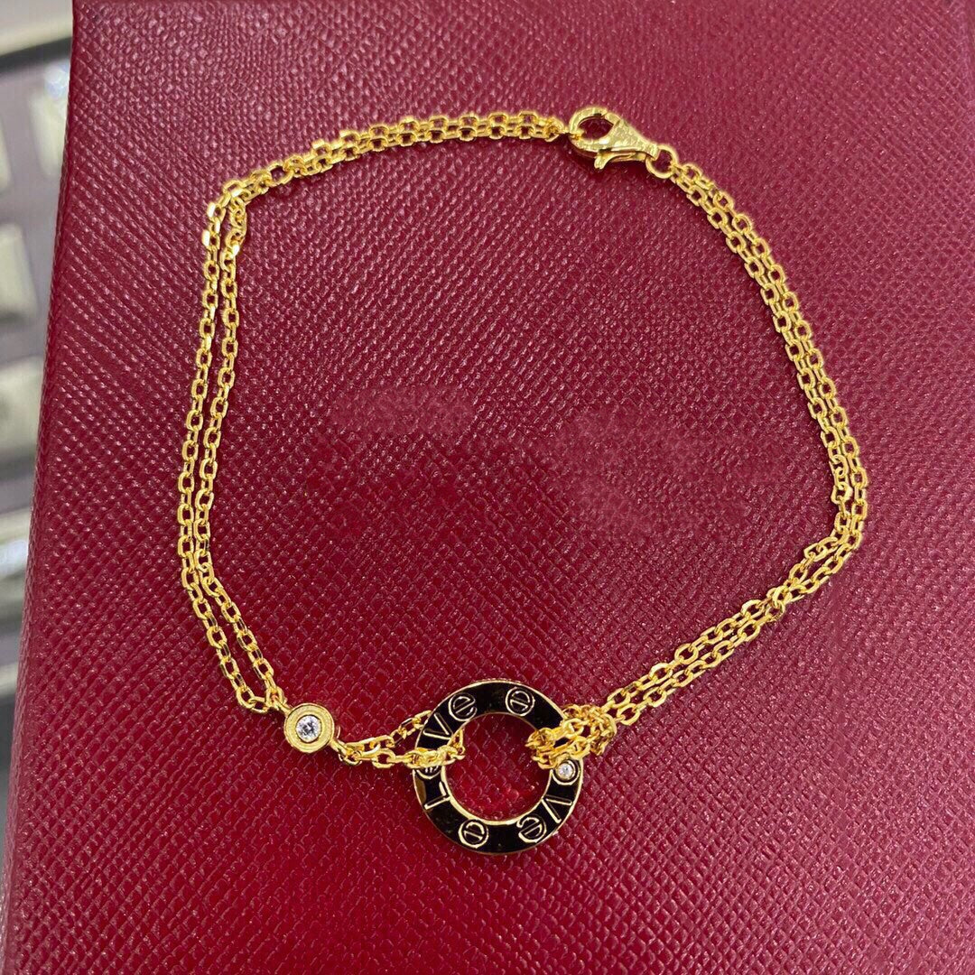 {
  "Bling Jewelrys": "Bling Jewelrys",
  "LOVE BRACELET 2 DIAMOND": "LIEBESARMBAND 2 DIAMANTEN"
}