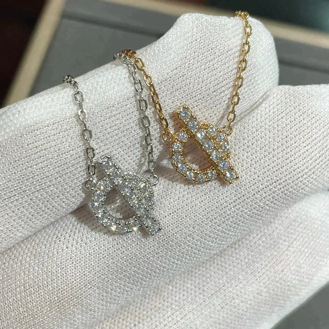 {
  "Bling Jewelrys ": "Bling Jewelrys ",
  "ECHAPEE NECKLACE DIAMOND": "ECHAPEE DIAMANTHALSSETTE"
}