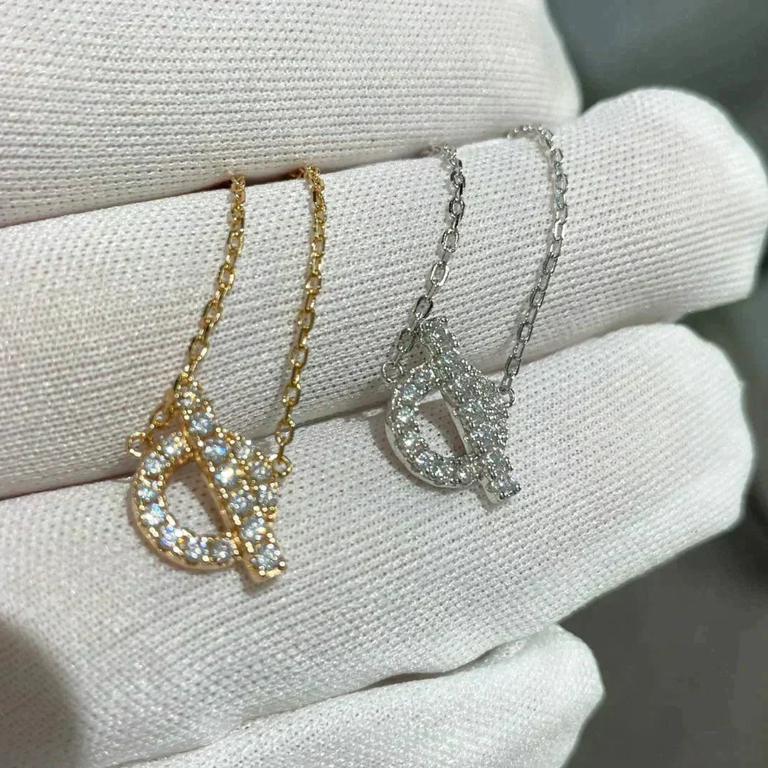 {
  "Bling Jewelrys ": "Bling Jewelrys ",
  "ECHAPEE NECKLACE DIAMOND": "ECHAPEE DIAMANTHALSSETTE"
}