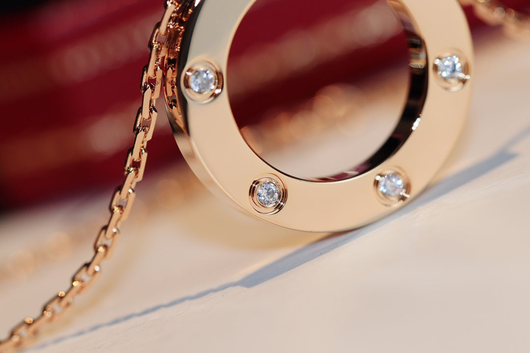 {
  "Bling Jewelrys": "ブリングジュエリー",
  "LOVE NECKLACE 16MM 6 DIAMONDS PINK GOLD": "LOVEネックレス 16mm 6ダイヤモンド ピンクゴールド"
}