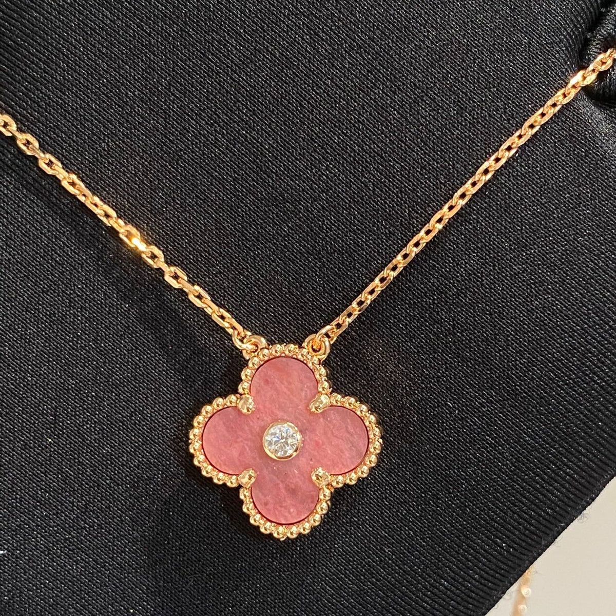 [Bling Jewelrys] KLEEBATT 15MM DIAMANT RHODONIT HALSKETTE