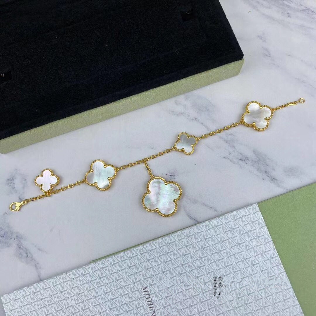 [Bling Jewelrys ]MAGIC CLOVER MOP GOLD BRACELET 5 MOTIFS