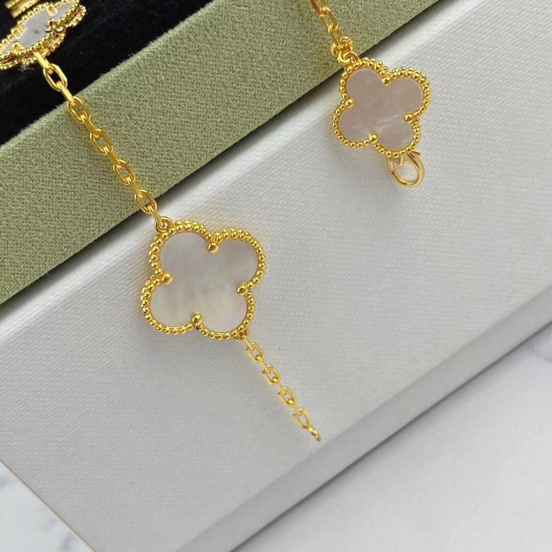 [Bling Jewelrys ]MAGIC CLOVER MOP GOLD BRACELET 5 MOTIFS