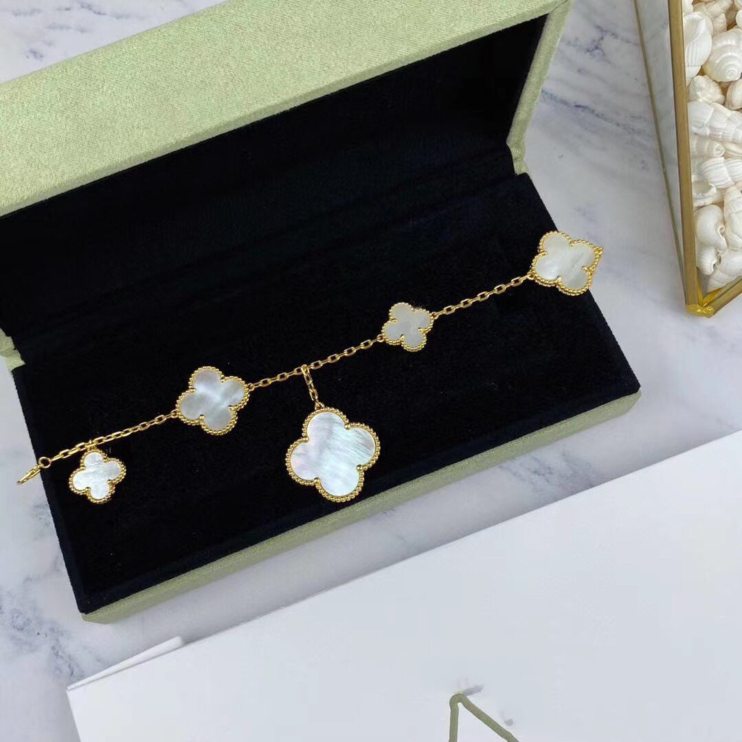 [Bling Jewelrys ]MAGIC CLOVER MOP GOLD BRACELET 5 MOTIFS