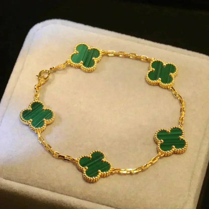{
  "Bling Jewelrys ": "Bling Jewelrys ",
  "CLOVER  5 MOTIF MALACHITE BRACELET COLLECTION": "KLEEBLATT 5-MOTIV MALACHIT-ARMBAND KOLLEKTION"
}