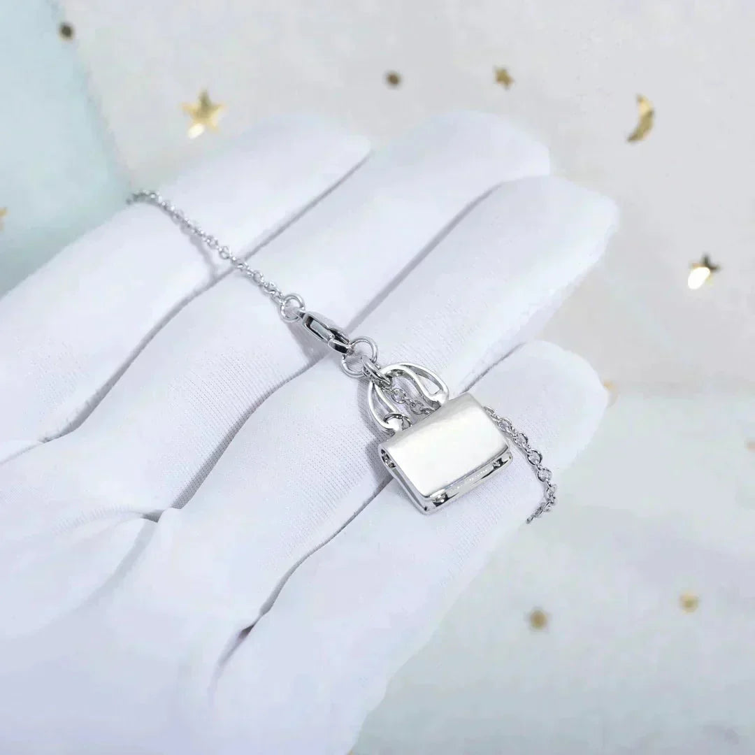 [Bling Jewelrys ]AMULETTE PEDANT SILVER NECKLACE