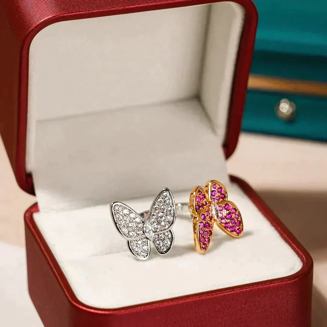 {
  "Bling Jewelrys": "Bling Jewelry",
  "TWIN BUTTERFLY DIAMOND RING": "DOPPEL-SCHMETTERLINGS-DIAMANT-RING"
}
