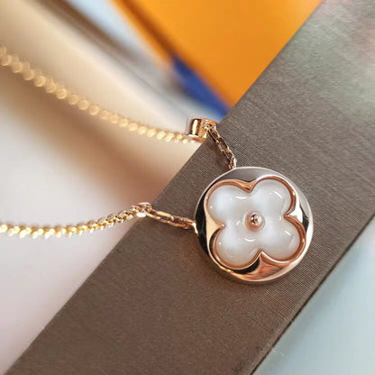 {
  "Bling Jewelrys": "Bling Jewelry",
  "SUN MOP GOLD 1 DIAMOND NECKLACE": "SONNE PERLMUTT GOLD 1 DIAMANT HALSKETTE"
}