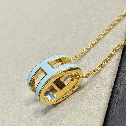 {"[Bling Jewelrys ]POP H LIGHT BLUE NECKLACE": "[Bling Jewelrys ]POP H HELLBLAUE HALSKETTE"}