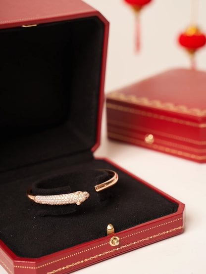 [Bling Jewelrys ]PANTHERE ROSÉGOLD-DIAMANT-ARMREIF MIT OFFENER SCHIENE