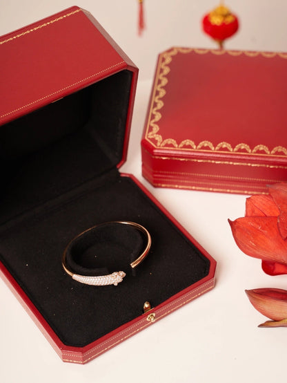 [Bling Jewelrys ]PANTHERE ROSÉGOLD-DIAMANT-ARMREIF MIT OFFENER SCHIENE