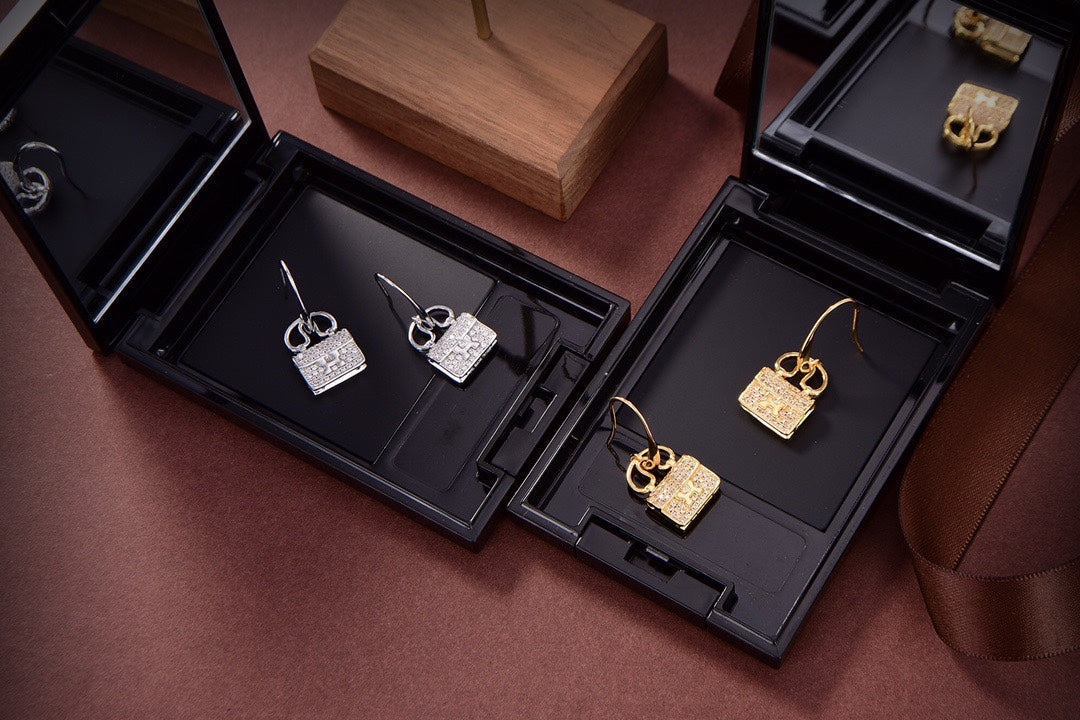 [Bling Jewelrys ]KELLY DIAMOND EARRINGS