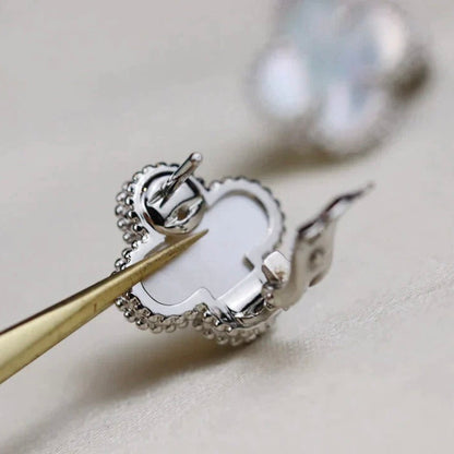[Bling Jewelrys] KLEEBATT MITTEL 1 MOTIV WEISSES PERLMUTT OHRRINGE SILBER