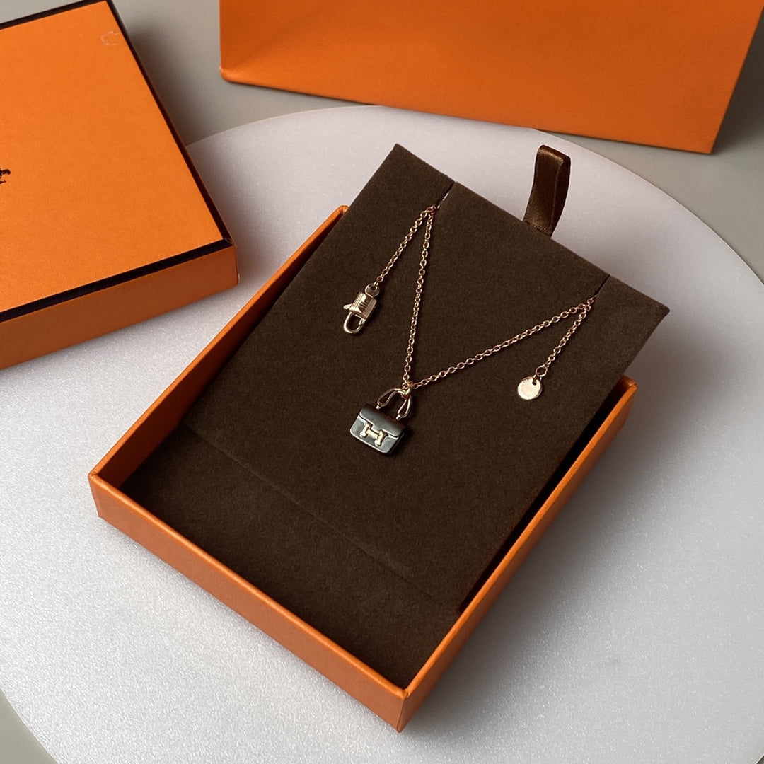 [Bling Jewelry] CONSTANCE SCHWARZES ANHÄNGER-HALSKETTE IN ROSÉGOLD
