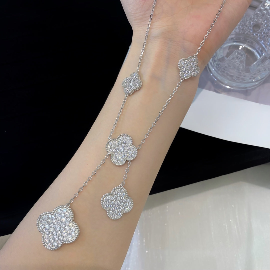 [Bling Jewelrys ]CLOVER 5 MOTIFS SILVER DIAMONDS NECKLACE