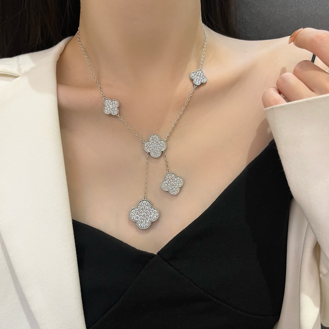 [Bling Jewelrys ]CLOVER 5 MOTIFS SILVER DIAMONDS NECKLACE