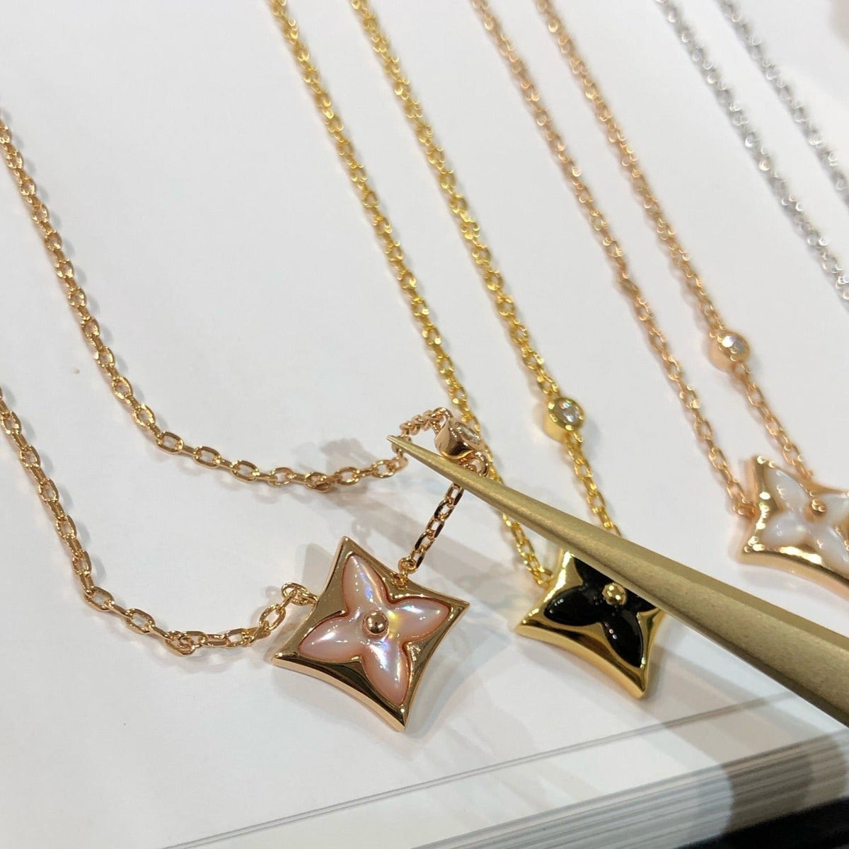 [Bling Jewelrys ]STAR BLACK MOP NECKLACE