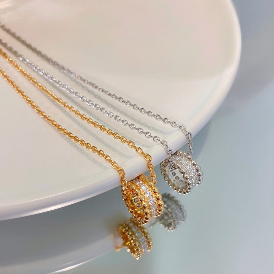 {
  "Bling Jewelrys": "ブリングジュエリー",
  "PERLEE DIAMOND NECKLACE": "パーリー ダイヤモンド ネックレス"
}