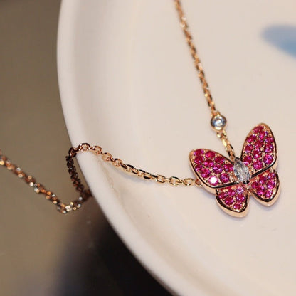 {
  "Bling Jewelrys": "ブリングジュエリー",
  "BUTTERFLY RED DIAMOND ROSE GOLD NECKLACE": "バタフライ レッドダイヤモンド ローズゴールド ネックレス"
}