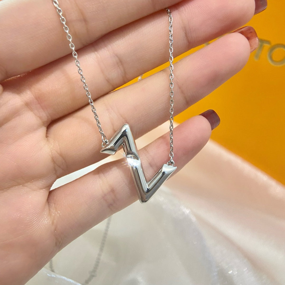 [Bling Jewelrys] VOLTE UMGEDREHTE HALSKETTE