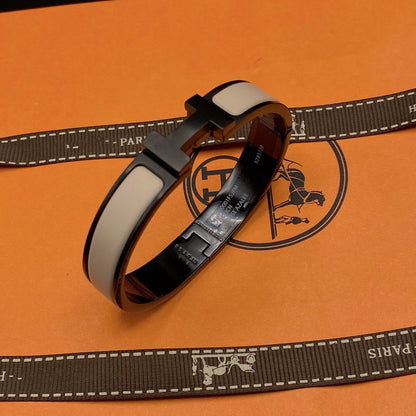 [Bling Jewelrys ]H ARMBAND 12MM SCHWARZ BEIGE KERAMIK