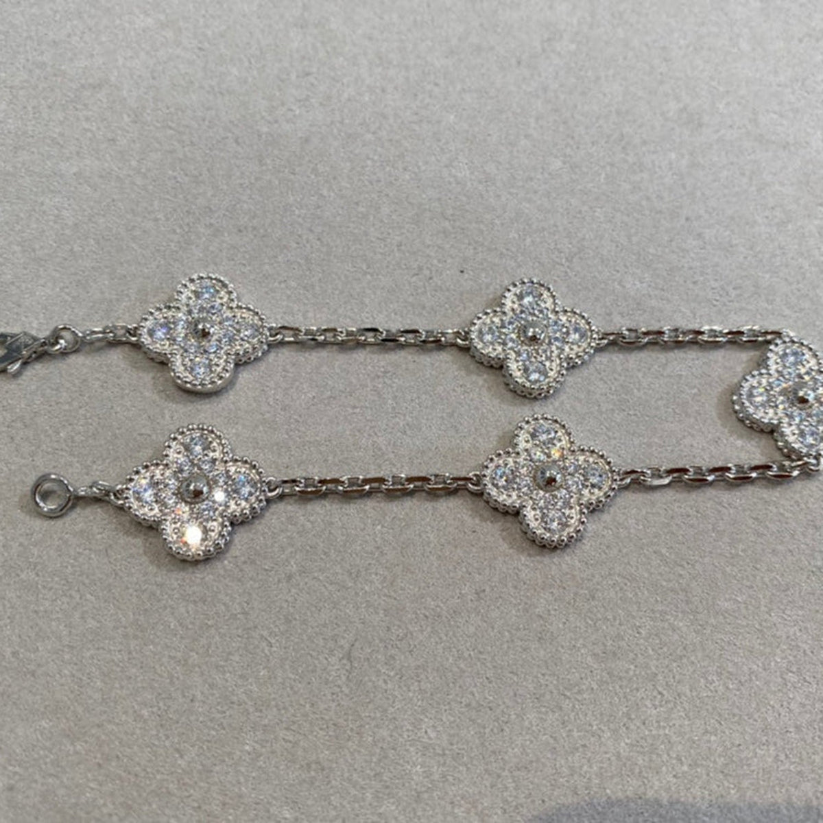 [Bling Jewelrys ] CLOVER 5 MOTIF FULL DIAMOND BRACELET COLLECTION