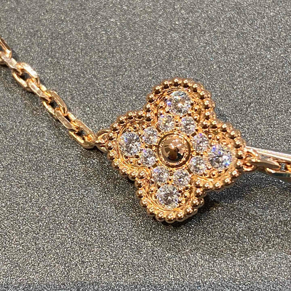 [Bling Jewelrys ] CLOVER 5 MOTIF FULL DIAMOND BRACELET COLLECTION